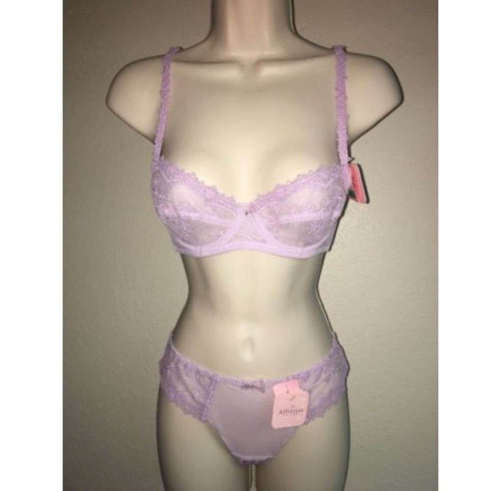 Affinitas 2pc Set Bra Panty Lavender Mist NWT